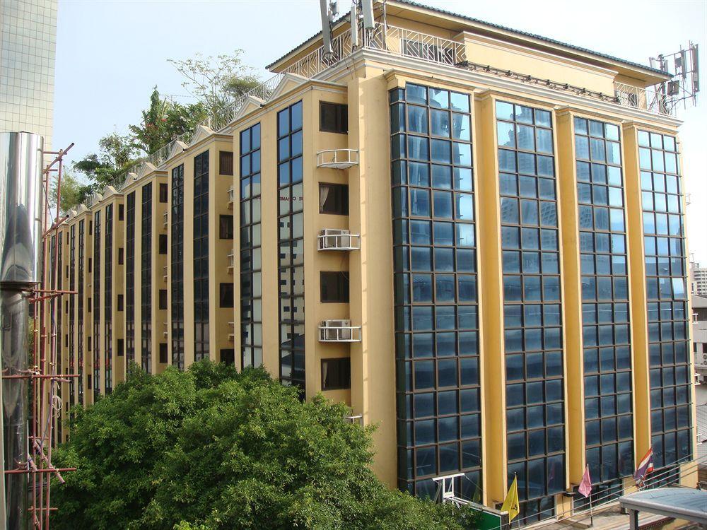 King Royal Garden Inn Banguecoque Exterior foto